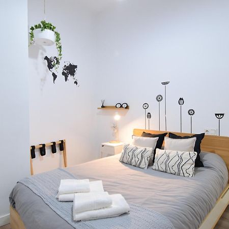 Apartamento Atarazanas Malaga Centro Historico Экстерьер фото
