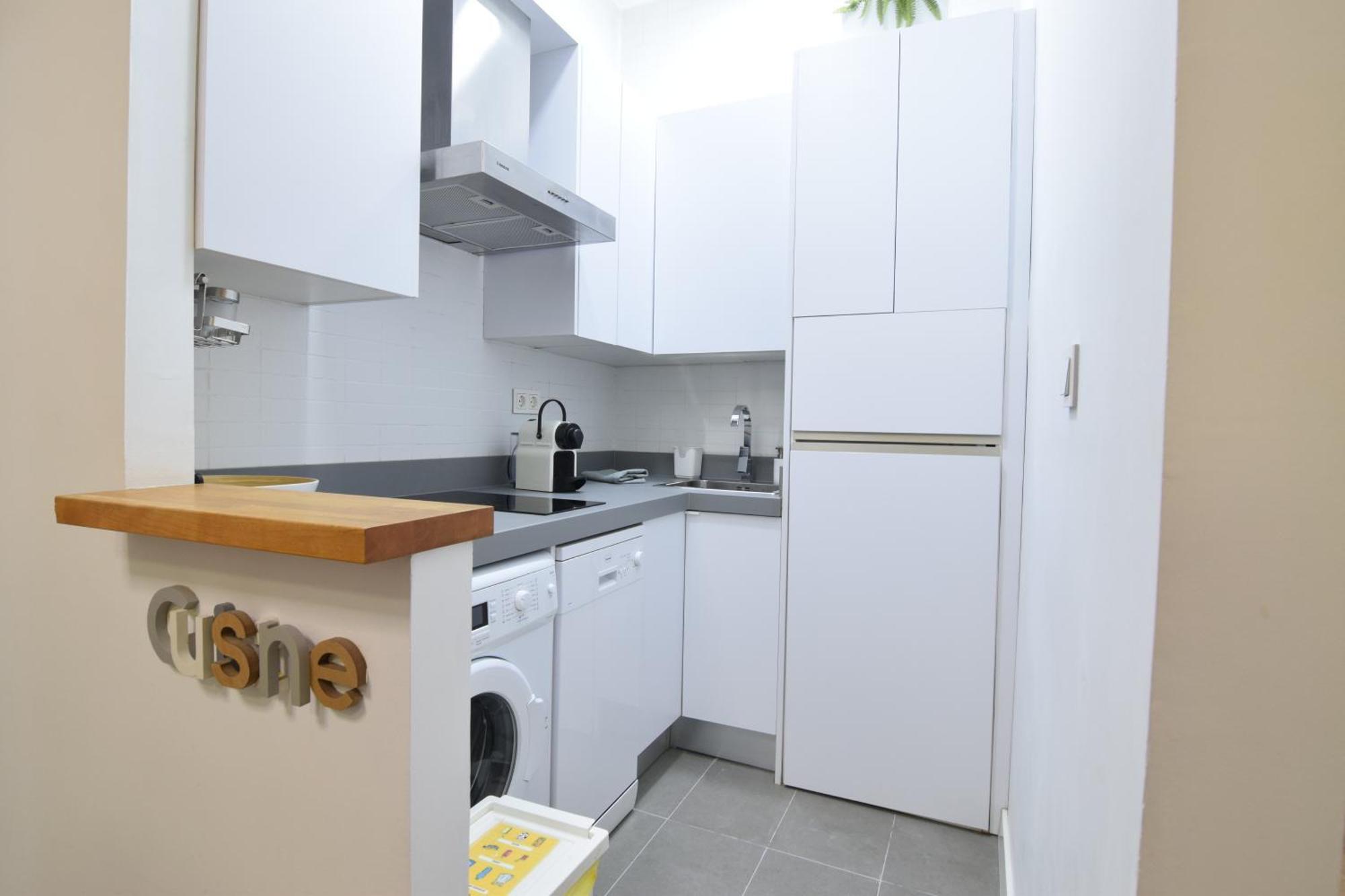 Apartamento Atarazanas Malaga Centro Historico Экстерьер фото