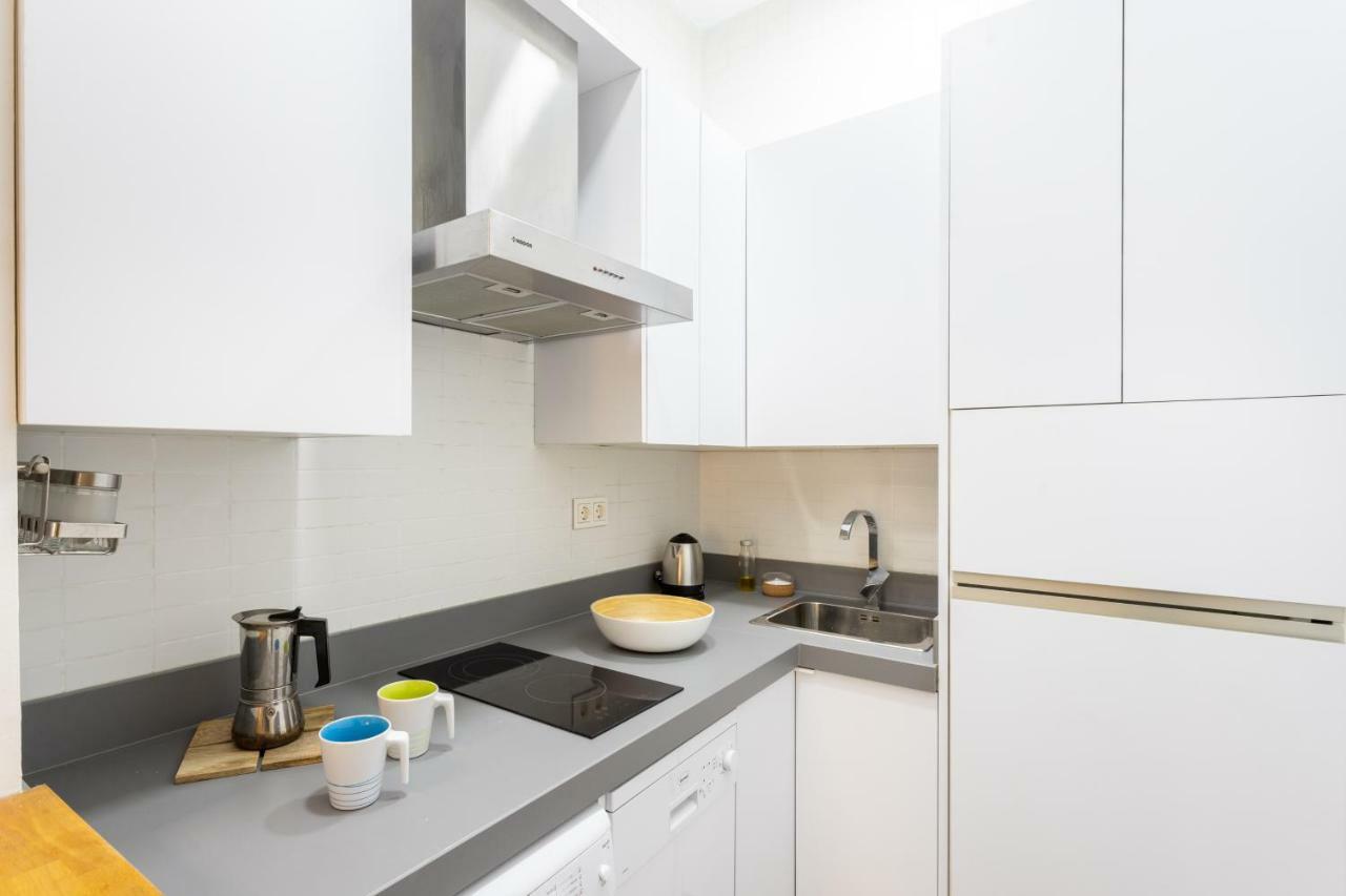 Apartamento Atarazanas Malaga Centro Historico Экстерьер фото