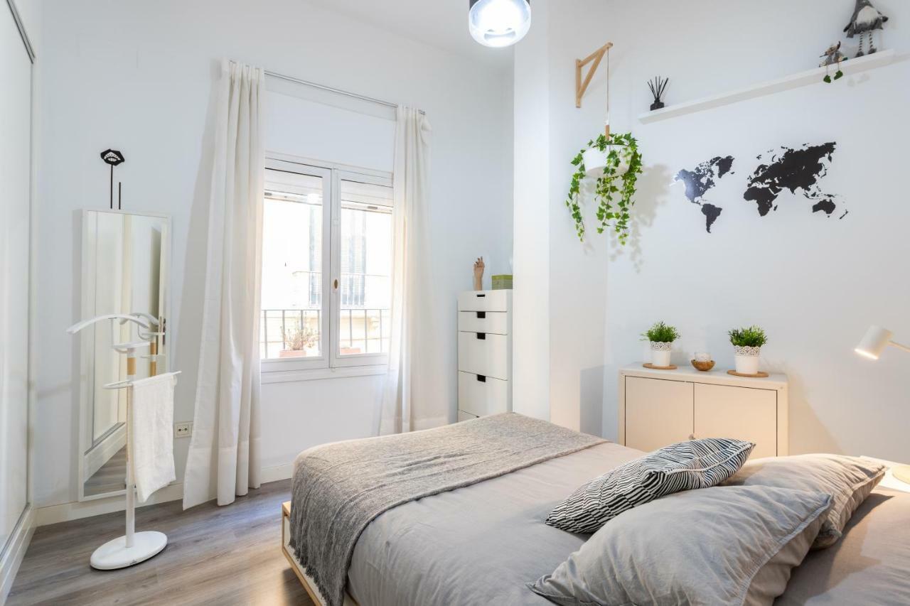 Apartamento Atarazanas Malaga Centro Historico Экстерьер фото